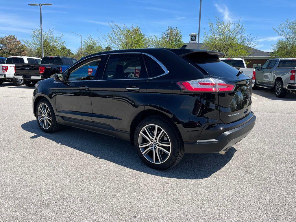 used 2022 Ford Edge car, priced at $30,100