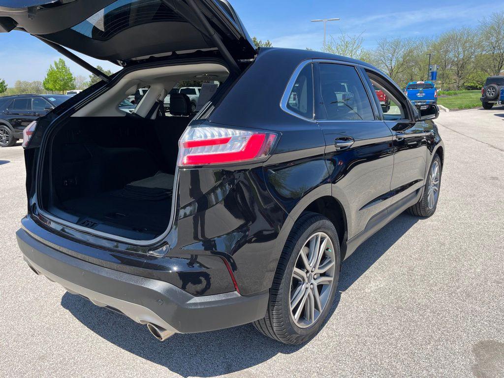 used 2022 Ford Edge car, priced at $30,100