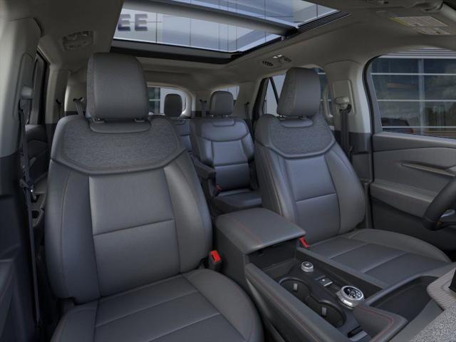 new 2025 Ford Explorer car, priced at $46,633