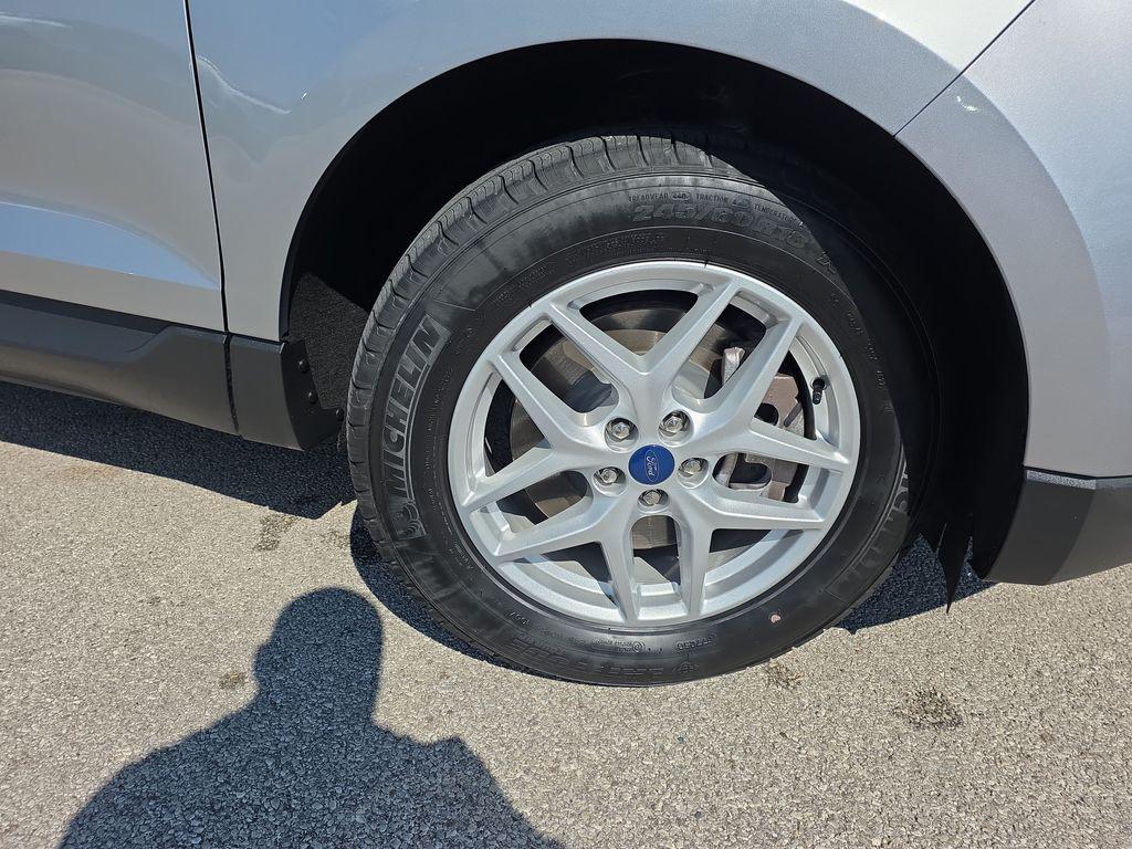 used 2022 Ford Edge car, priced at $25,900