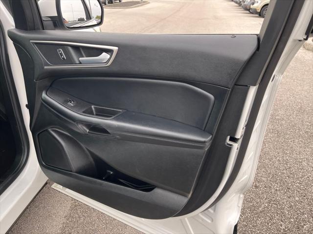 used 2023 Ford Edge car, priced at $29,900