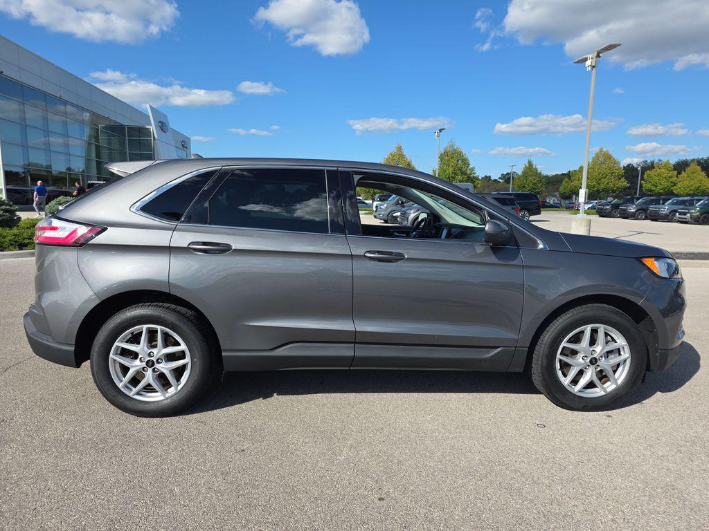 used 2024 Ford Edge car, priced at $25,900