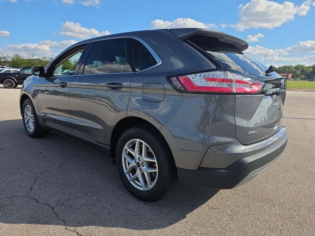 used 2024 Ford Edge car, priced at $25,900
