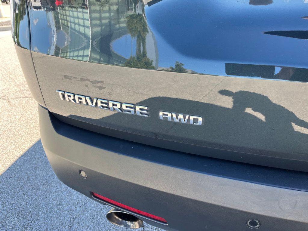 used 2020 Chevrolet Traverse car, priced at $20,800
