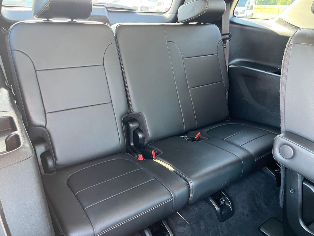 used 2020 Chevrolet Traverse car, priced at $20,800