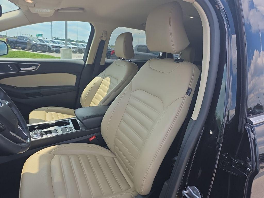used 2024 Ford Edge car, priced at $28,800