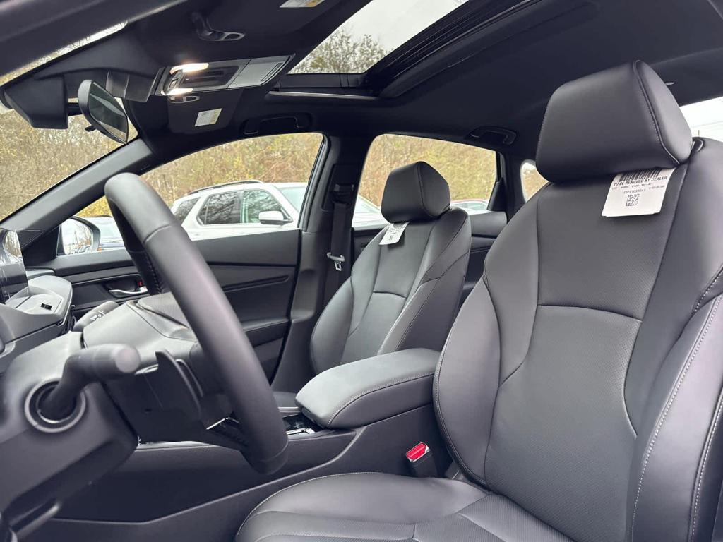 new 2025 Honda Accord Hybrid car, priced at $37,025