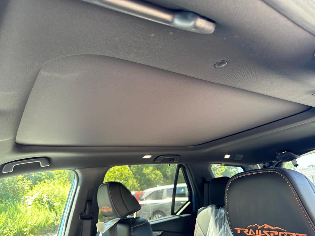 new 2025 Honda Pilot car, priced at $52,950