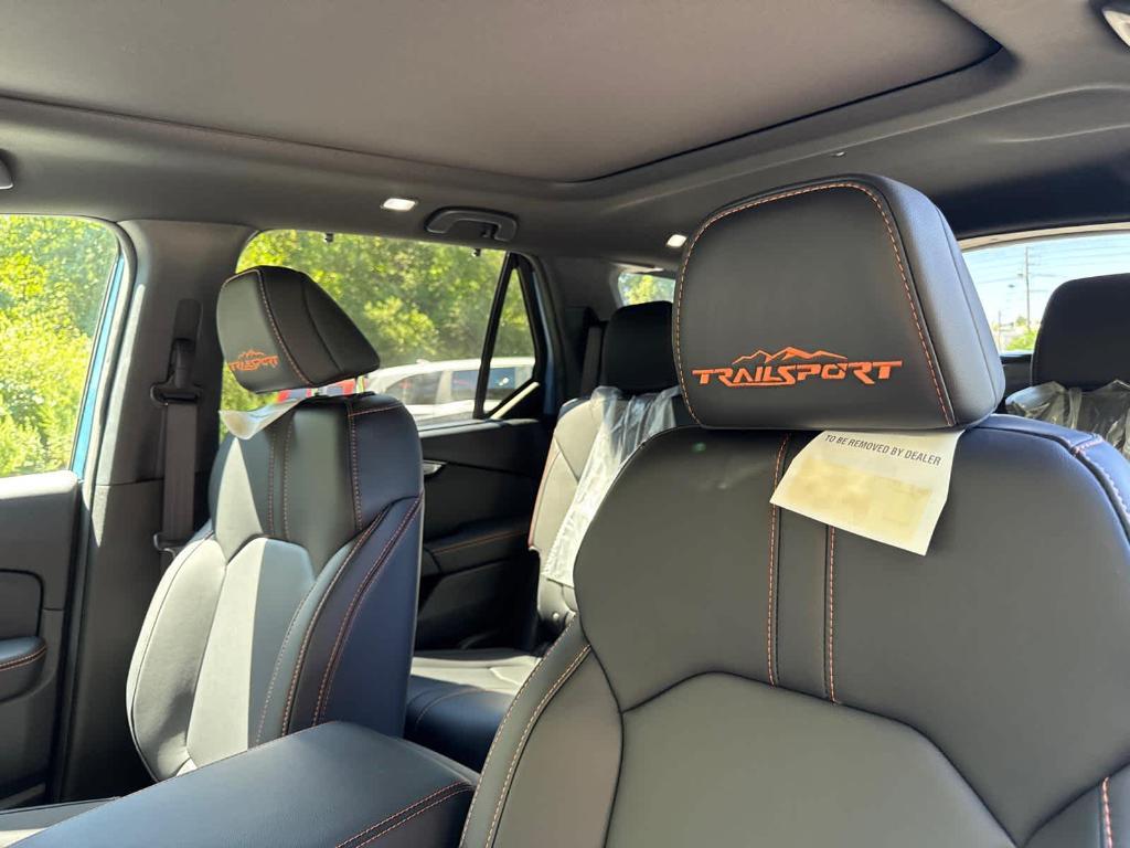 new 2025 Honda Pilot car, priced at $52,950