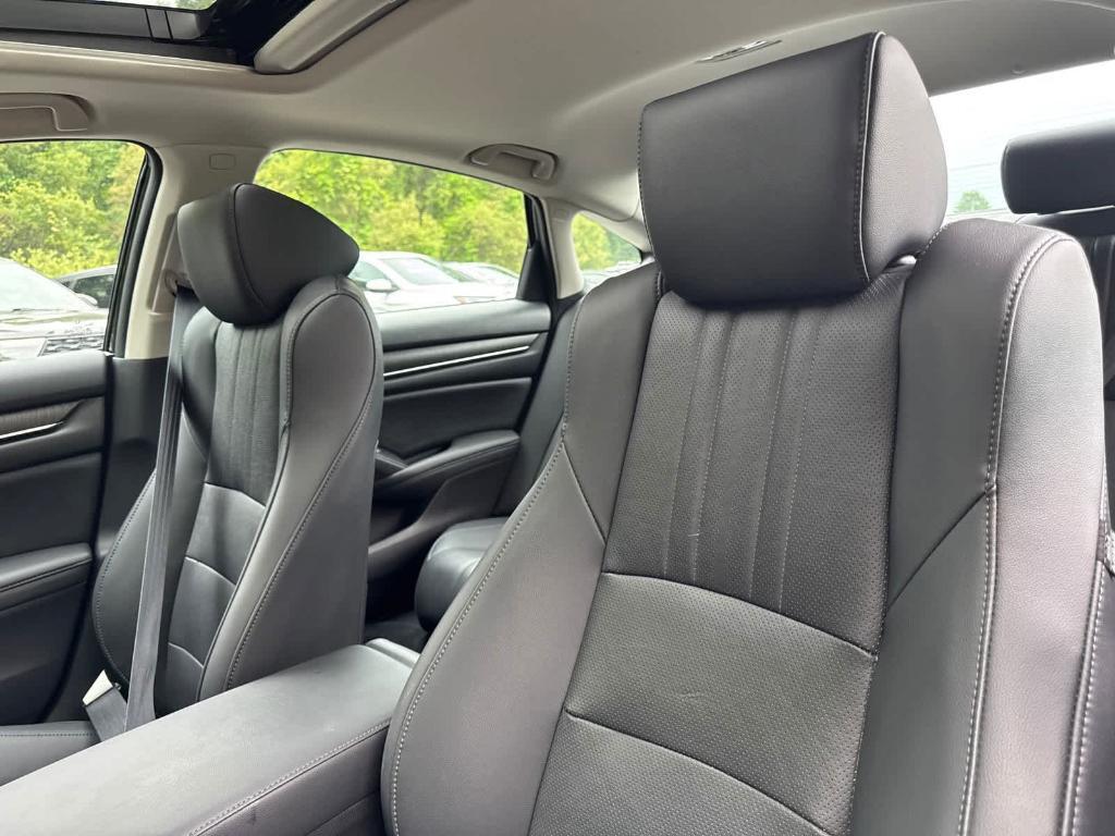 used 2022 Honda Accord Hybrid car, priced at $29,988