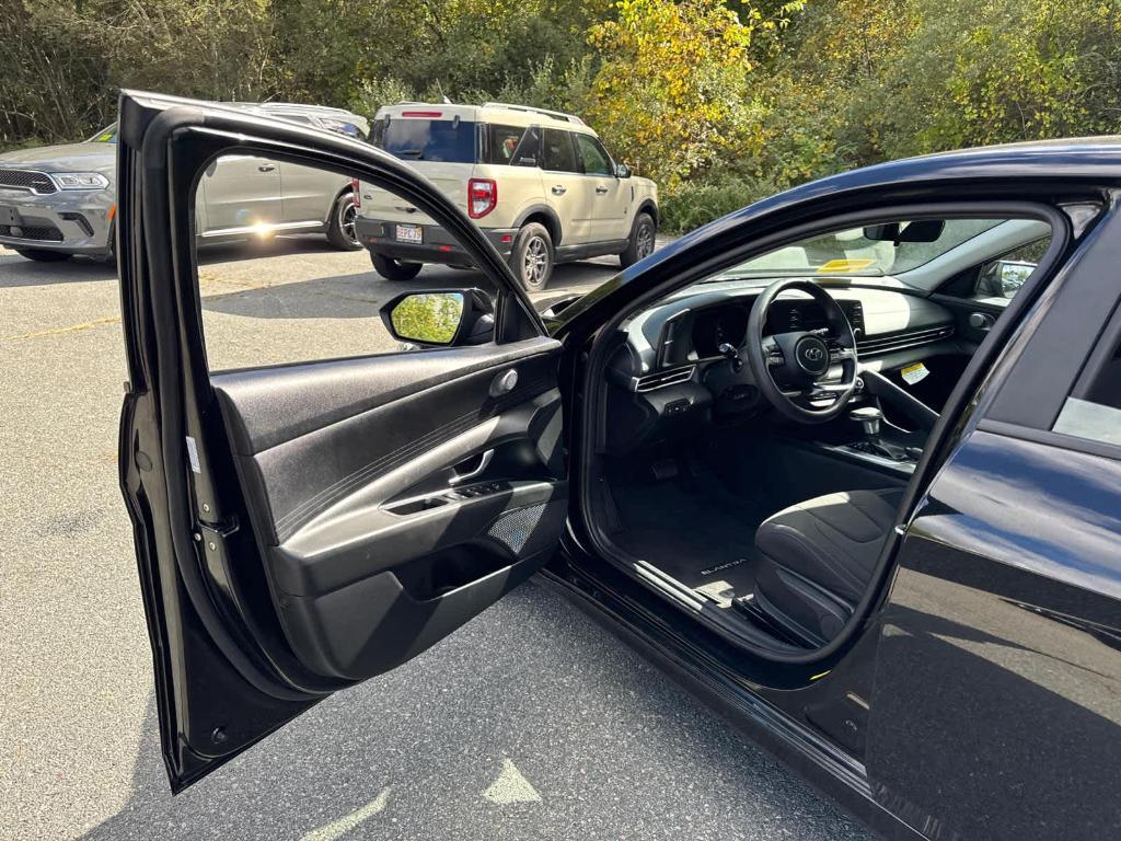 used 2022 Hyundai Elantra car, priced at $18,595