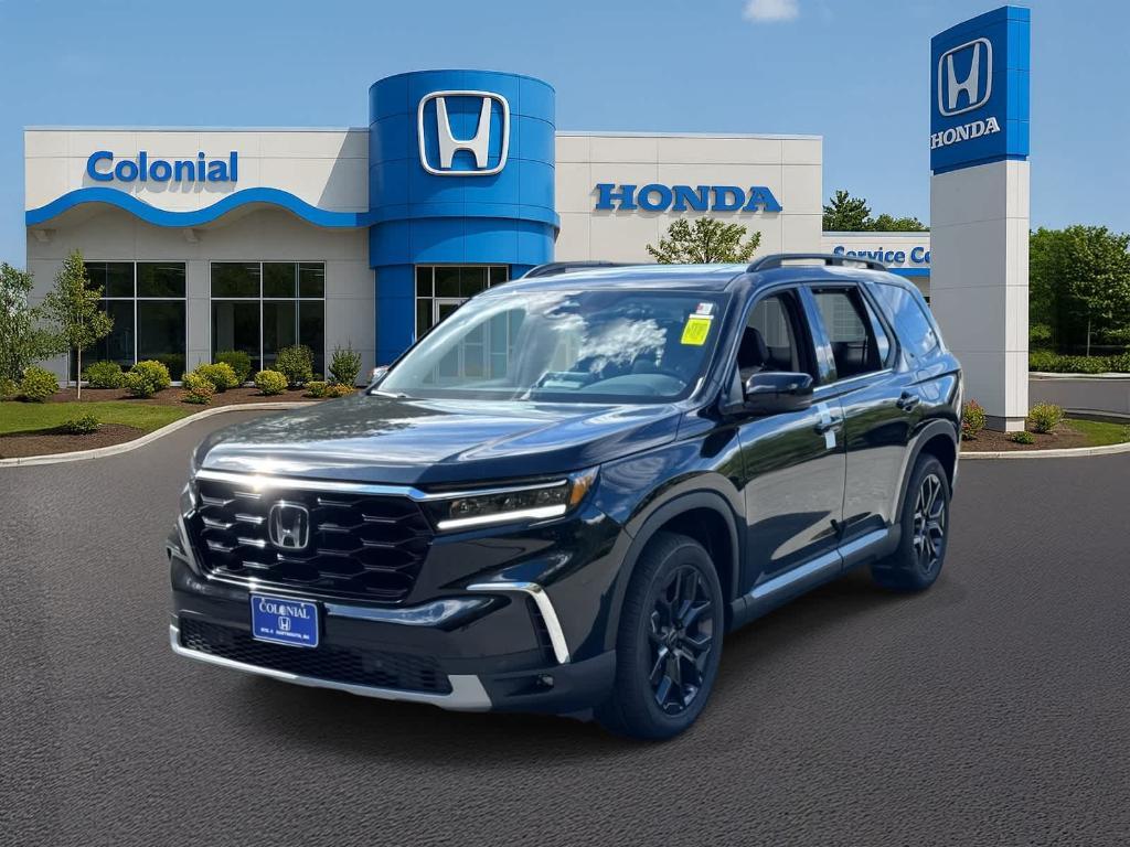 new 2025 Honda Pilot car, priced at $52,995