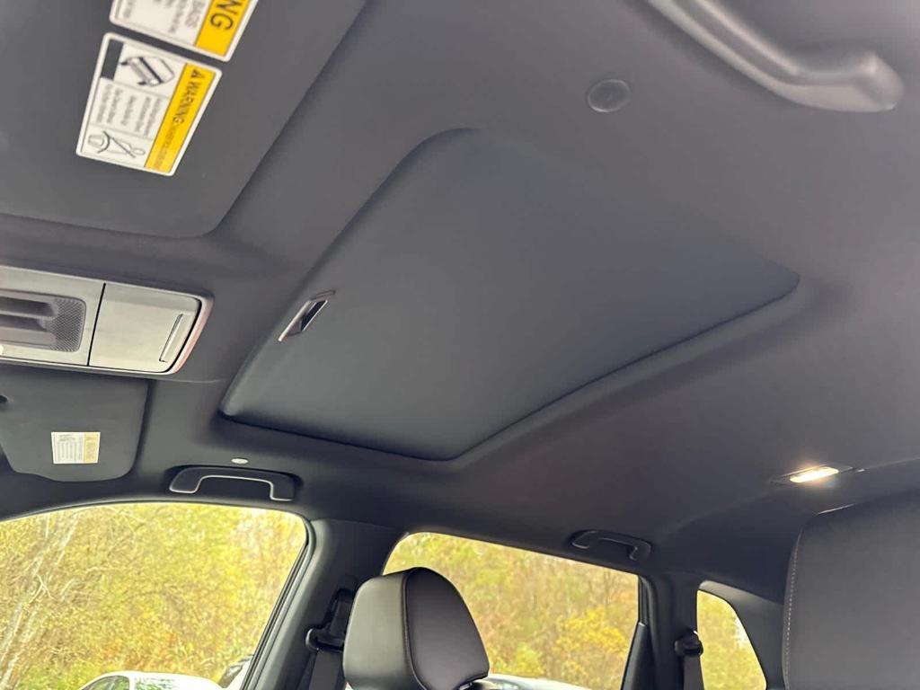 new 2026 Honda CR-V Hybrid car, priced at $41,675