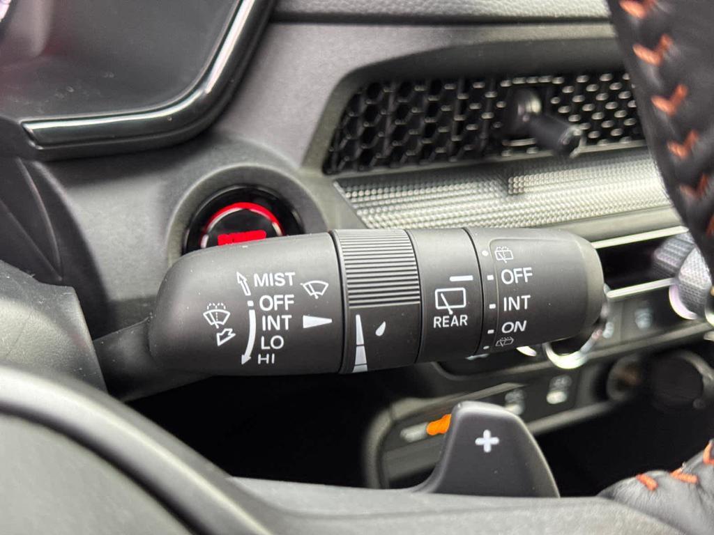 new 2026 Honda CR-V Hybrid car, priced at $41,675