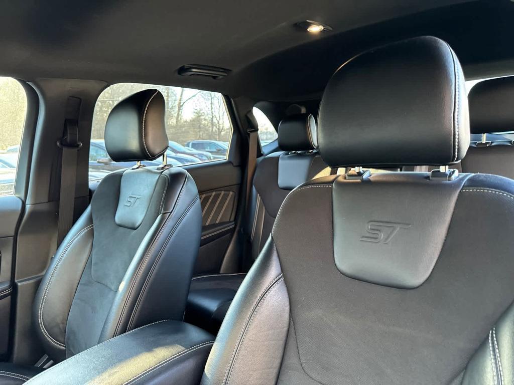 used 2019 Ford Edge car, priced at $20,388