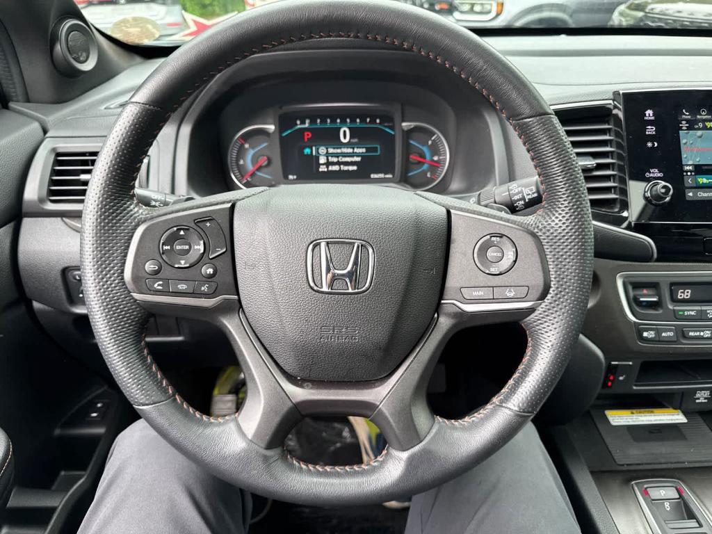 used 2022 Honda Pilot car, priced at $34,694
