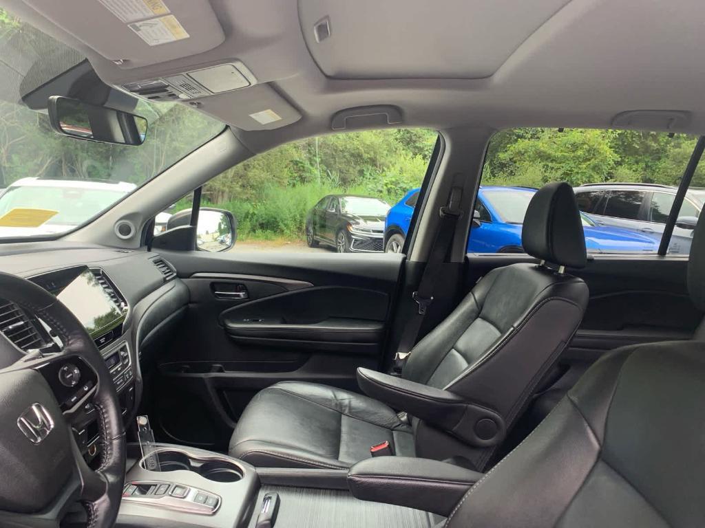 used 2022 Honda Pilot car, priced at $31,988