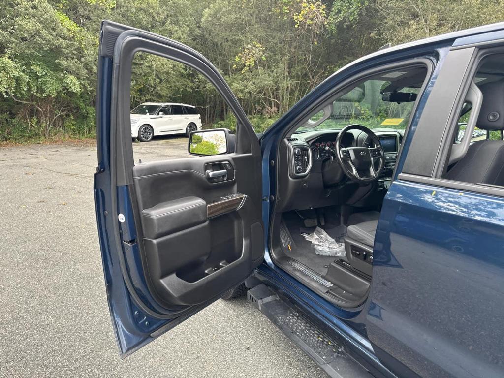 used 2020 Chevrolet Silverado 1500 car, priced at $32,995