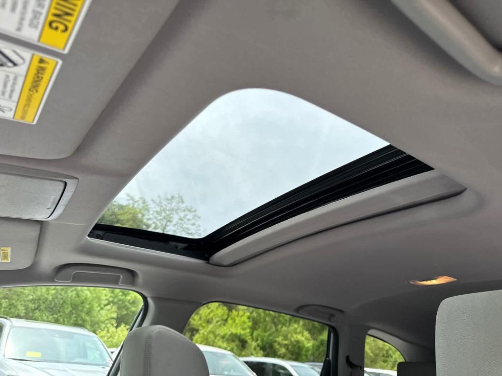 used 2022 Honda CR-V car, priced at $27,988