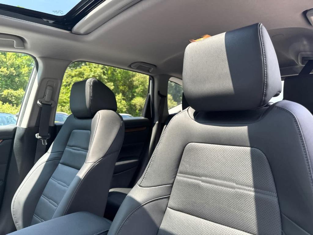 used 2022 Honda CR-V car, priced at $30,294