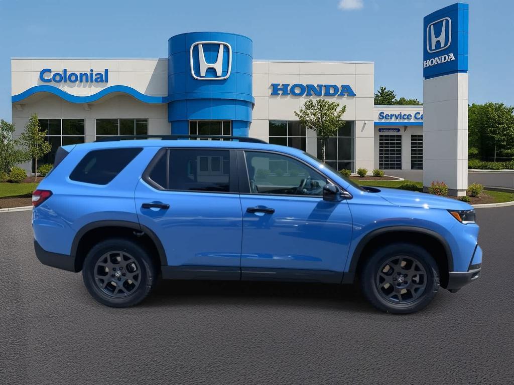 new 2025 Honda Pilot car, priced at $51,305