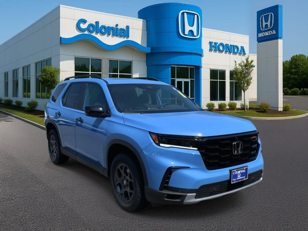 new 2025 Honda Pilot car, priced at $51,305