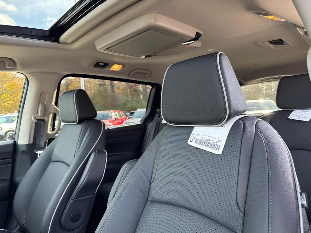 new 2026 Honda Odyssey car, priced at $54,335