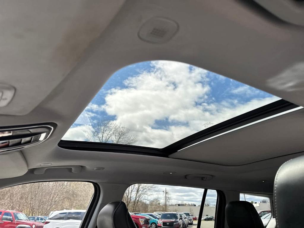 used 2021 Jeep Grand Cherokee L car, priced at $26,888