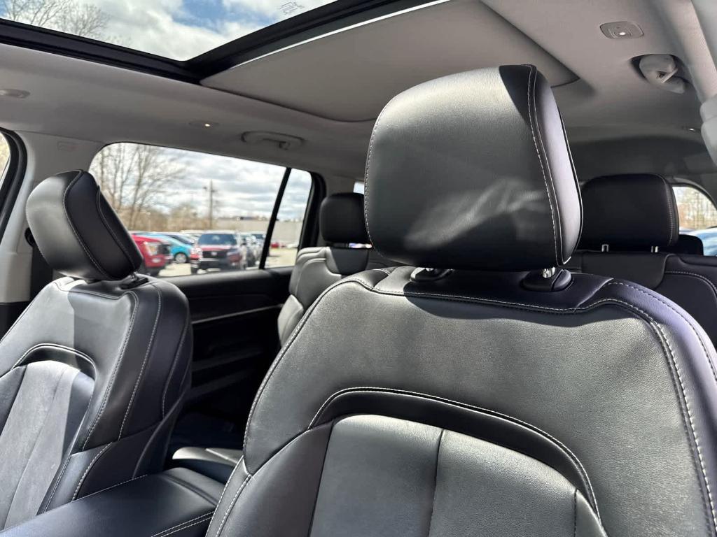 used 2021 Jeep Grand Cherokee L car, priced at $26,888
