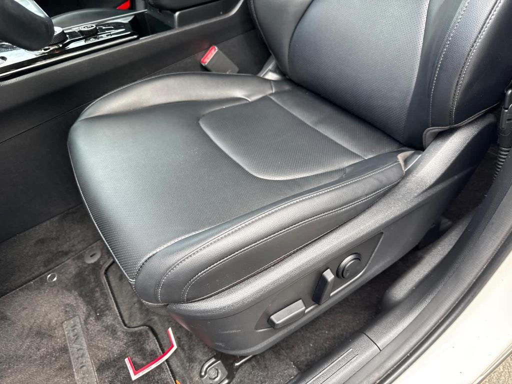 used 2023 Kia Sportage Hybrid car, priced at $26,685