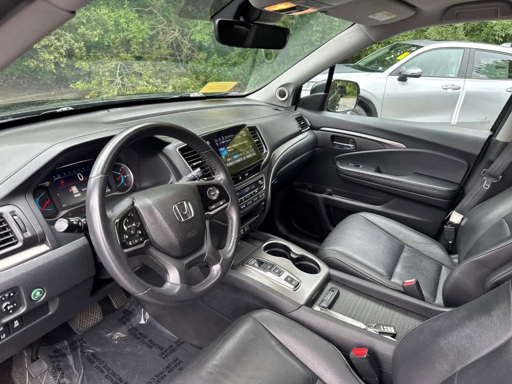 used 2022 Honda Pilot car, priced at $31,994