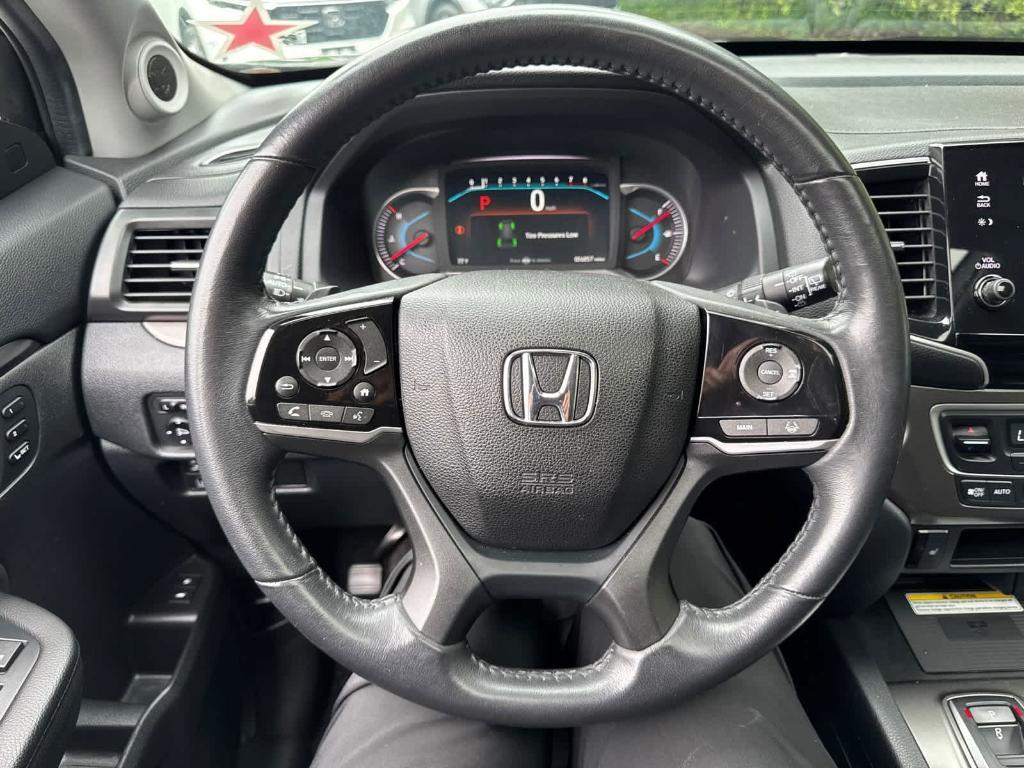 used 2022 Honda Pilot car, priced at $31,994