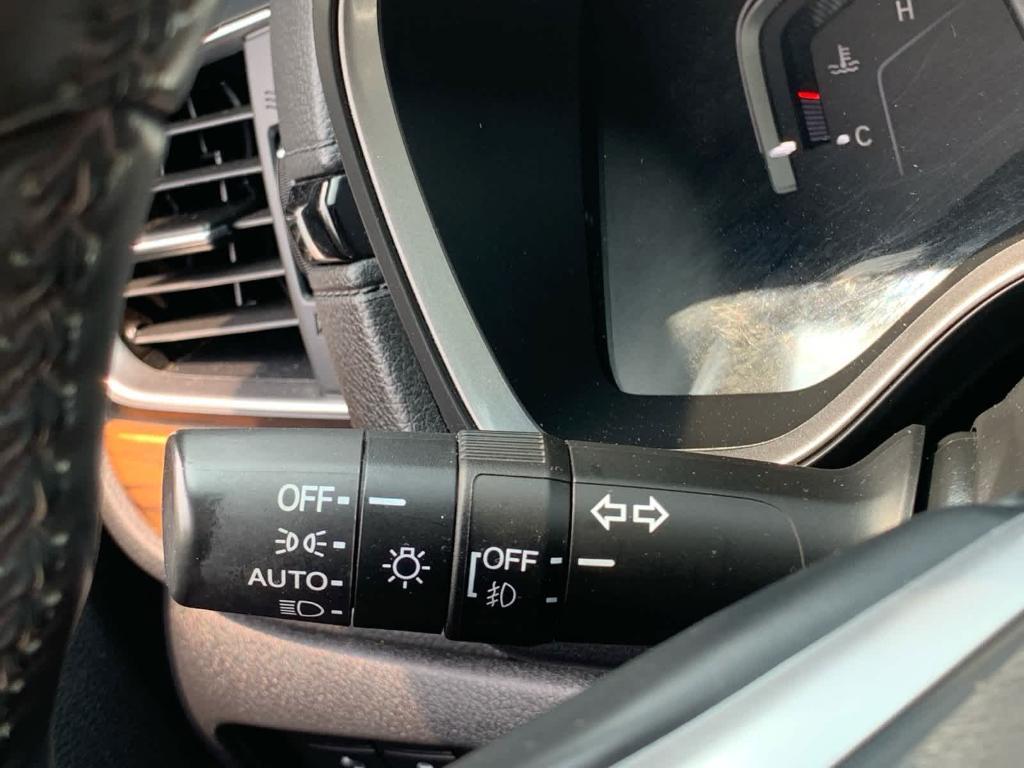 used 2021 Honda CR-V car, priced at $29,991