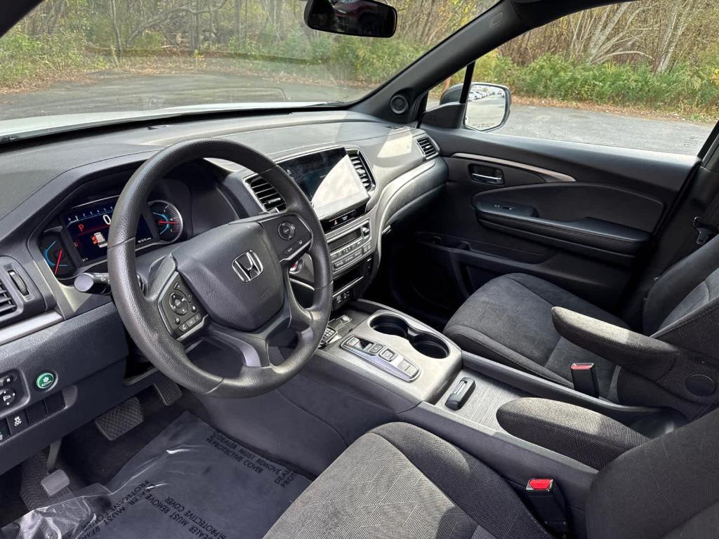 used 2022 Honda Pilot car, priced at $28,988