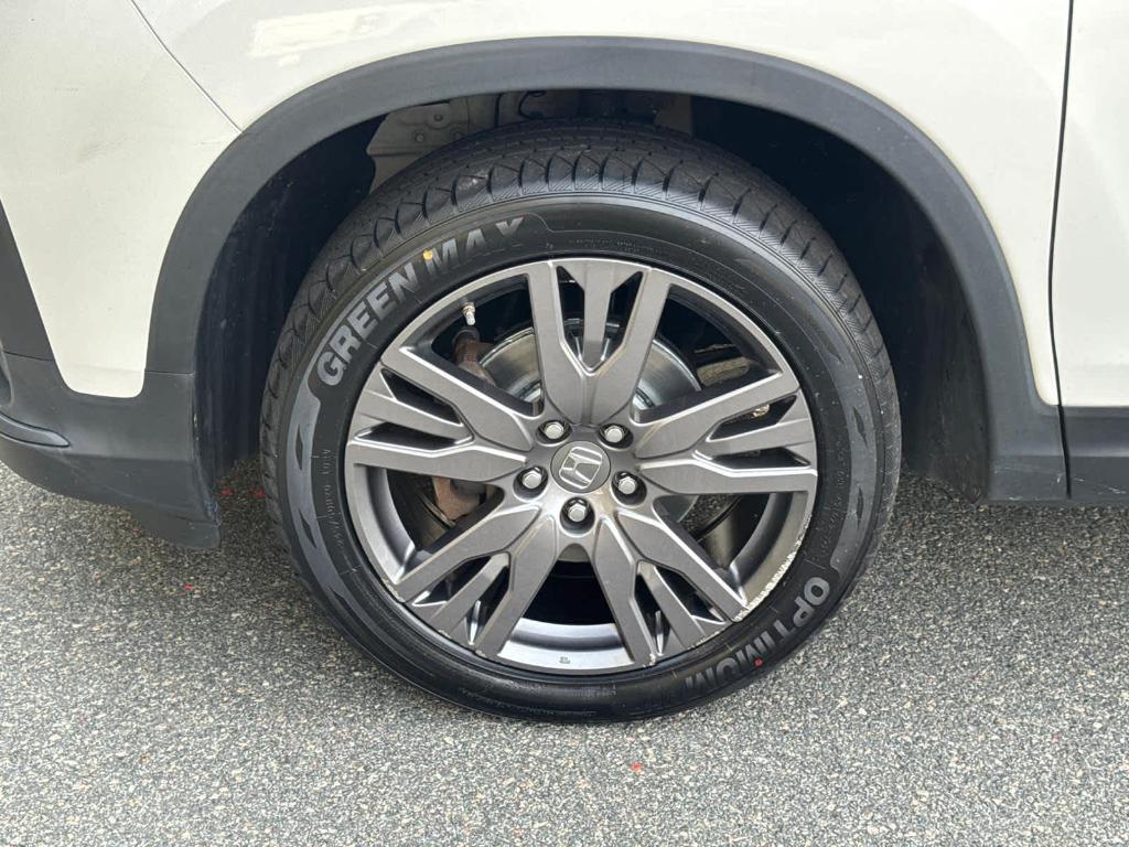 used 2022 Honda Pilot car, priced at $28,988