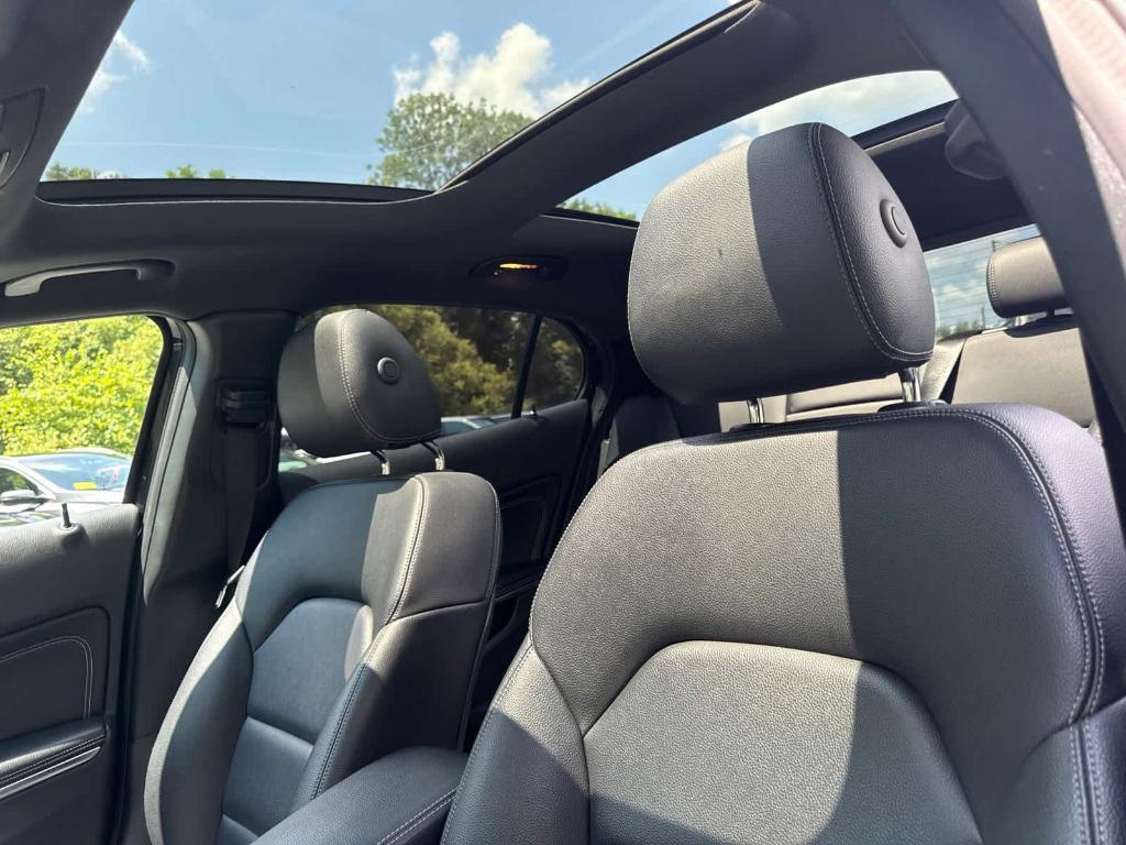 used 2018 Mercedes-Benz GLA 250 car, priced at $20,694