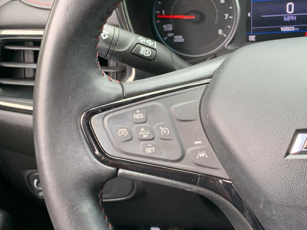 used 2022 Chevrolet Equinox car, priced at $25,588