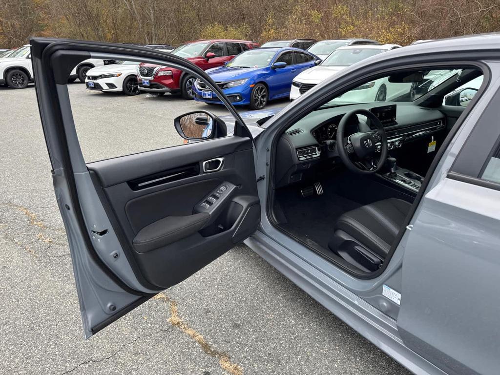 new 2026 Honda Civic Hybrid car, priced at $30,900