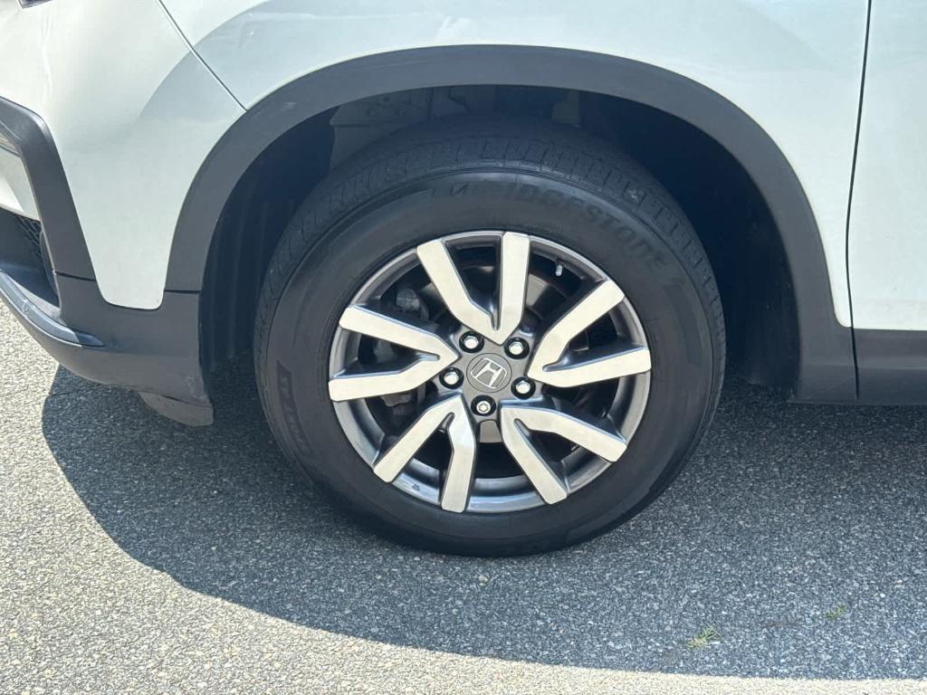 used 2022 Honda Pilot car, priced at $31,294