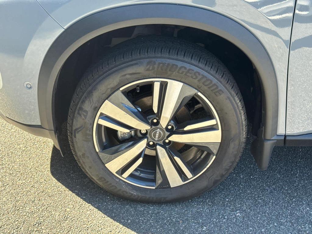 used 2022 Nissan Rogue car, priced at $27,891