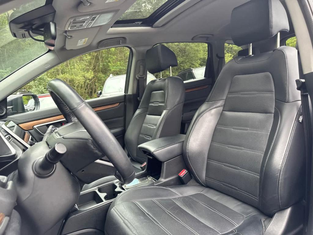 used 2022 Honda CR-V car, priced at $29,995