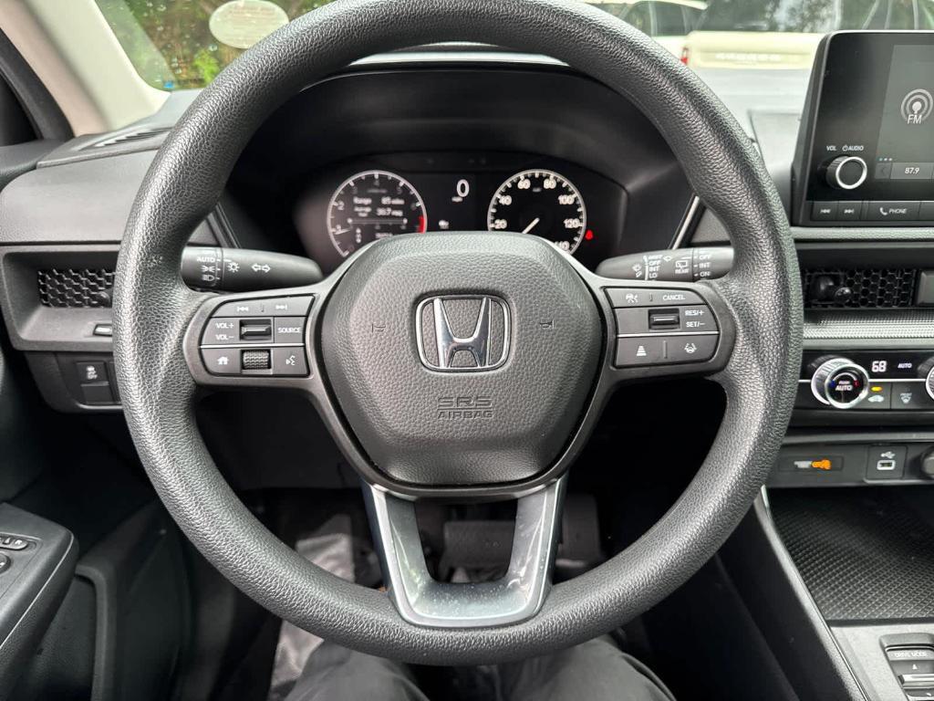used 2025 Honda CR-V car, priced at $29,385