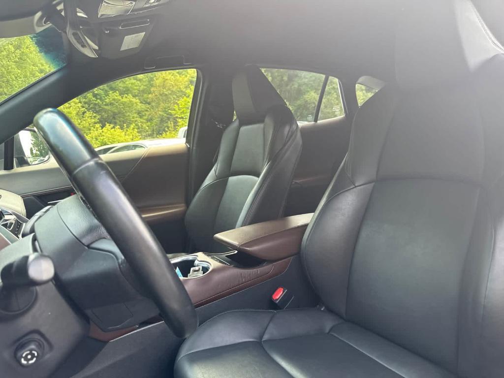 used 2022 Toyota Venza car, priced at $32,884