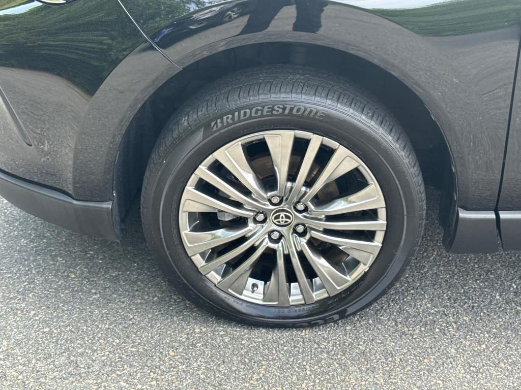 used 2022 Toyota Venza car, priced at $32,884
