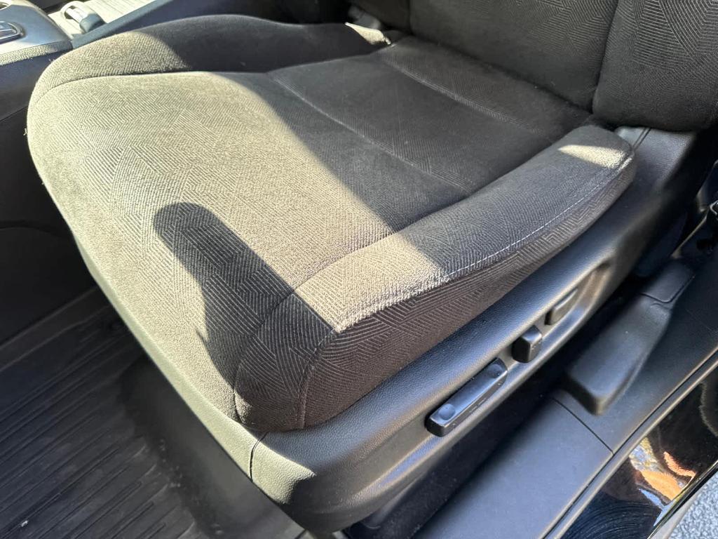 used 2022 Honda Pilot car, priced at $30,385