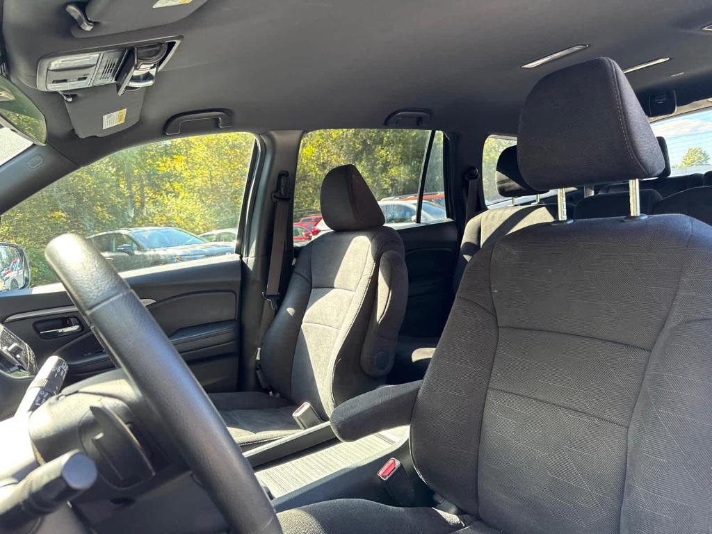 used 2022 Honda Pilot car, priced at $30,385