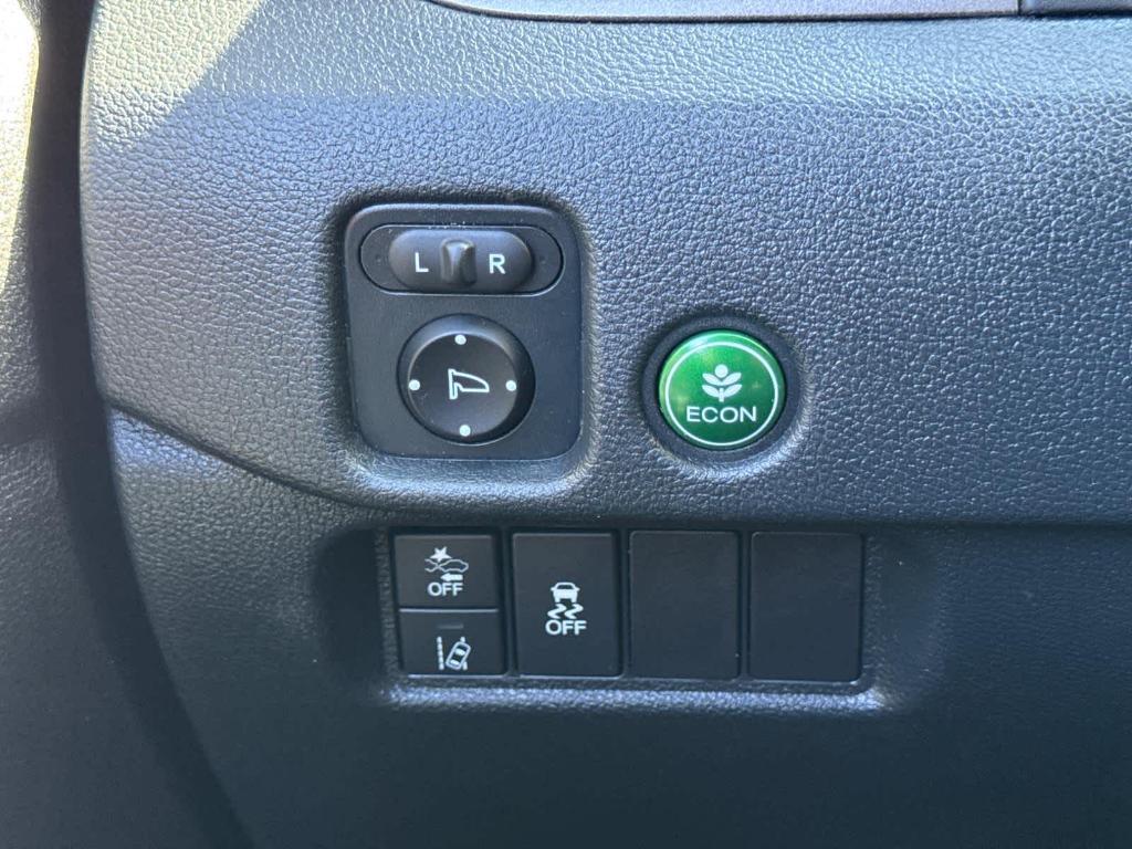 used 2022 Honda Pilot car, priced at $30,385