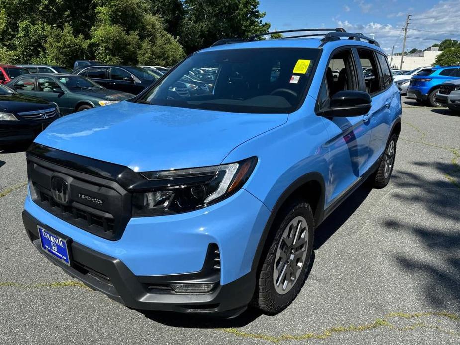 new 2024 Honda Passport car, priced at $49,230