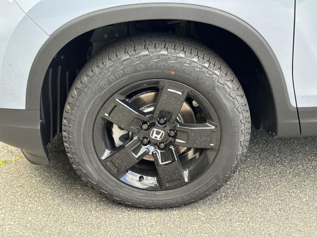 new 2025 Honda Ridgeline car, priced at $50,355