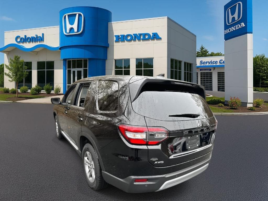 used 2025 Honda Pilot car, priced at $41,488